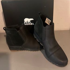 Sorel Evie boots